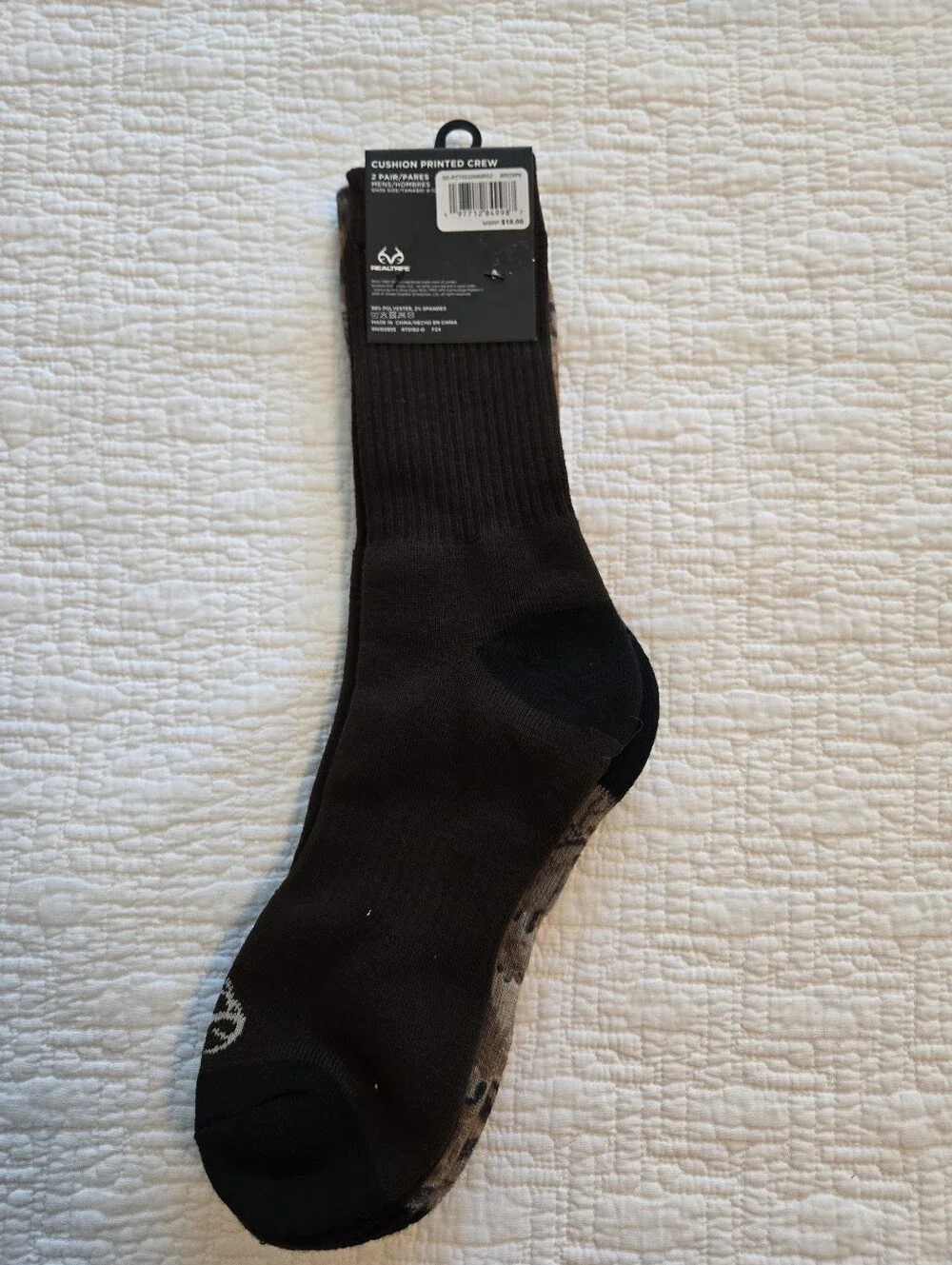 Realtree Classic Camo Cushion Crew Socks in Brown and Black